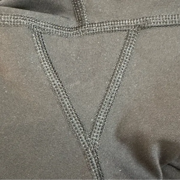 Lululemon Cropped Black Leggings - Image 8