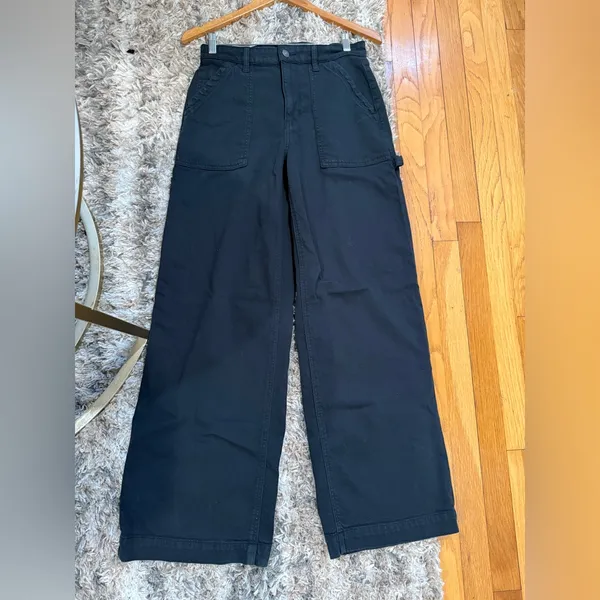 American Eagle Outfitters Men's Dark Cargo Pants size 6 - Image 8