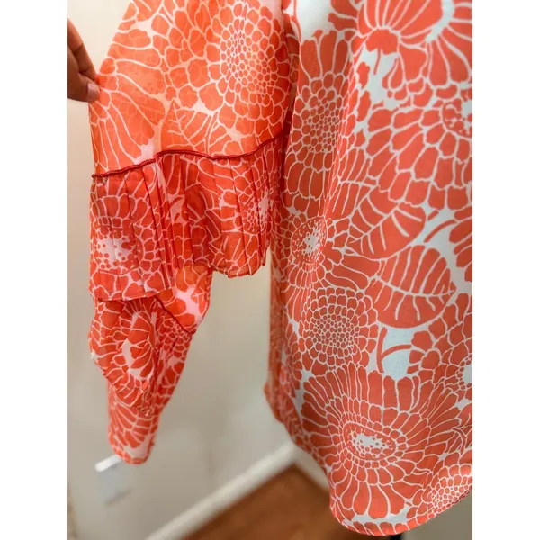 Ann Taylor Coral Floral Blouse M Unique Ruffle Sleeve Chiffon Chic Statement Top - Image 5