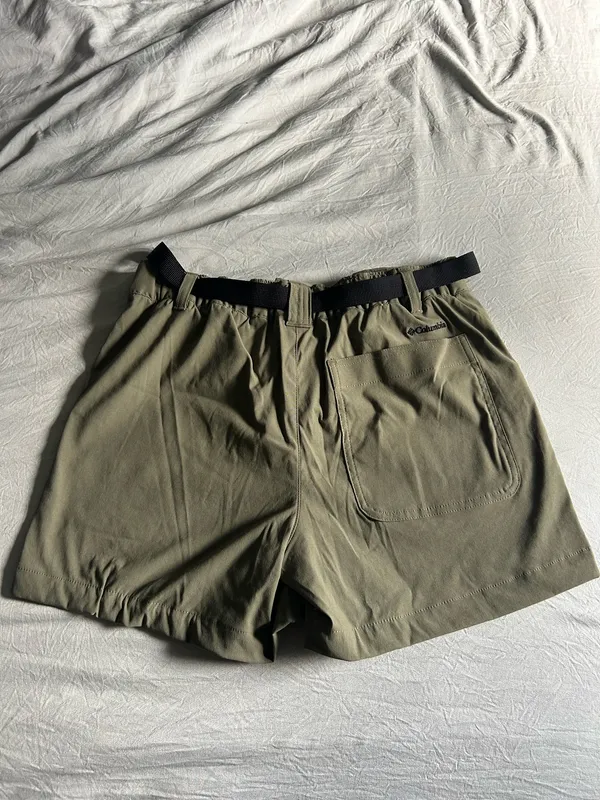 Columbia Green Shorts with Belt - Image 2