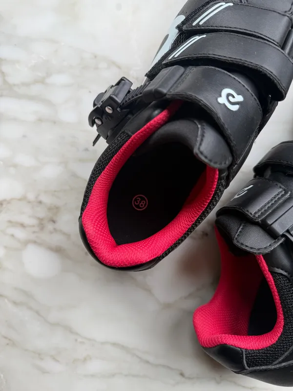 Peloton Cycling Women’s Shoes 7.5 - Image 2