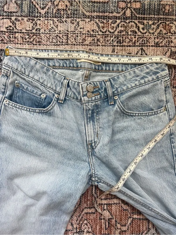 Levi’s Superlow Loose Fit Wide Leg 100% Cotton Light Wash Jeans Size 30 - Image 13
