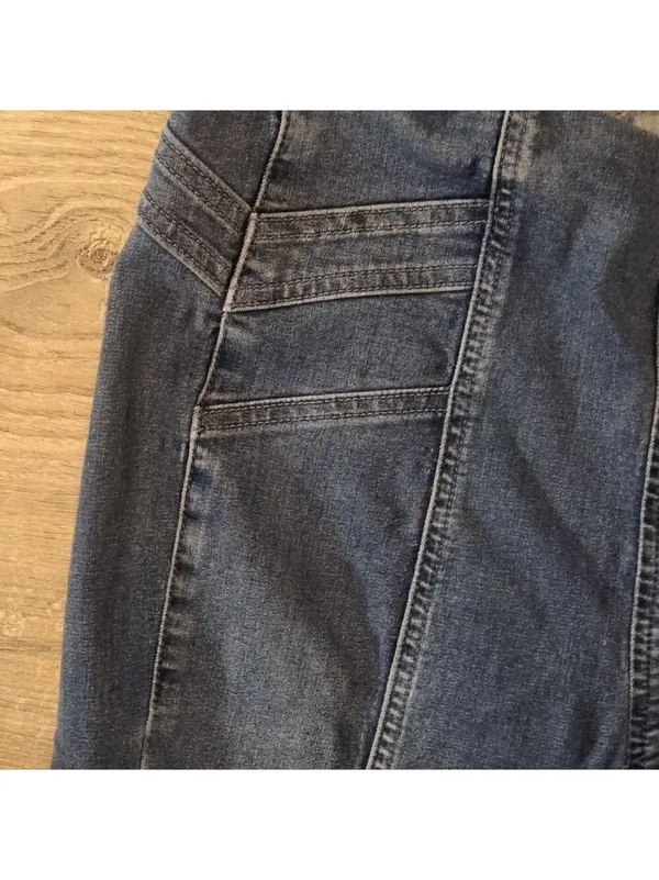 Free people pull on jeans size 27 - Image 2