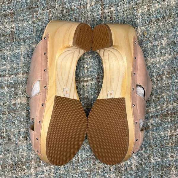 Five Worlds By Cordani Zafira Wooden Clog Sandal in Pink Nubuck Leather - Image 8
