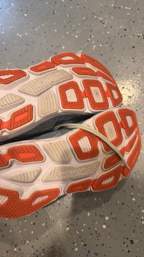 Hoka Bondi 7 Running Shoes - Image 4