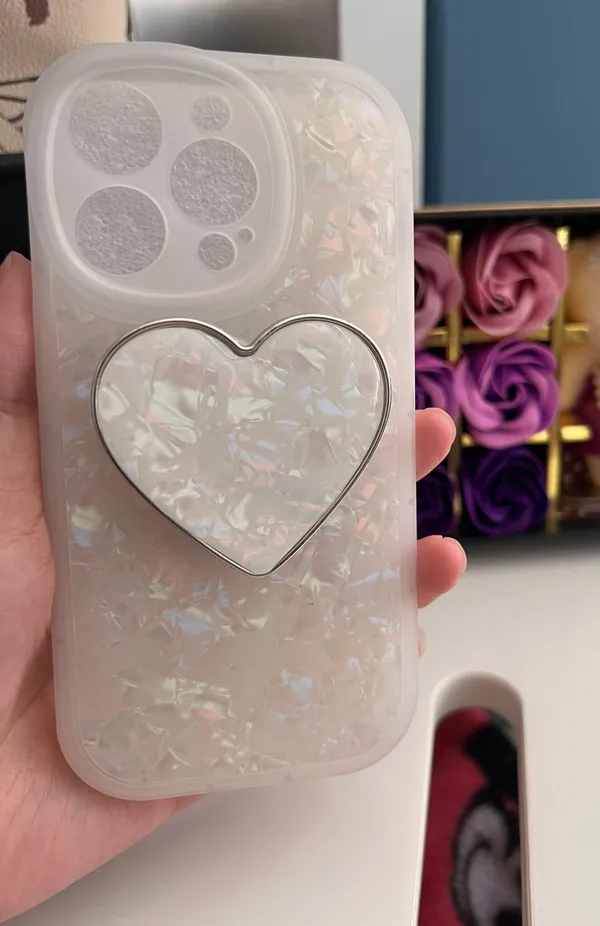 iphone 15 Pro max Case with Heart handholder - Image 3