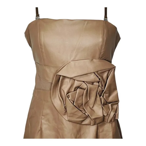 Lucy & Co Faux Leather Mini Dress Womens S Tan Rosette‎ 3D Floral Cocktail NWT - Image 5