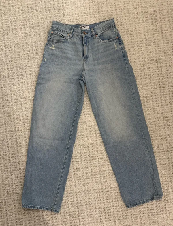 Garage Low-Rise Jeans - Image 4
