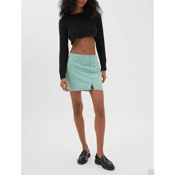 Urban Outfitters Krista Skirt Size Medium Plaid Crinkle Linen Euro Summer Resort - Image 2