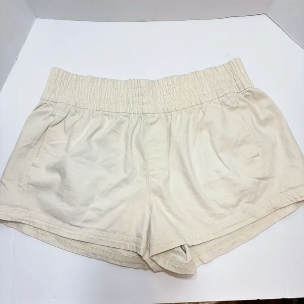 Aerie High Waisted Cream Colored Relaxed Fit Shorts Women’s Size XL - Image 4