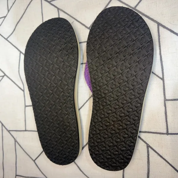 Naot Thong Sandals Size 41 Purple Woven Strap Suede Footbed Flip Flops‎ - Image 9