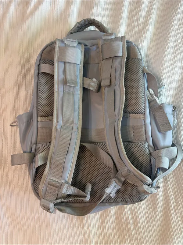 Light Gray Everyday Backpack with Front Organizer - Image 2