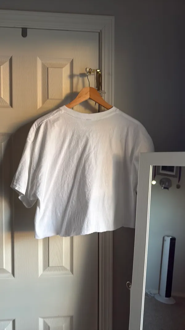The Weeknd Album Cropped T-Shirt - Image 2