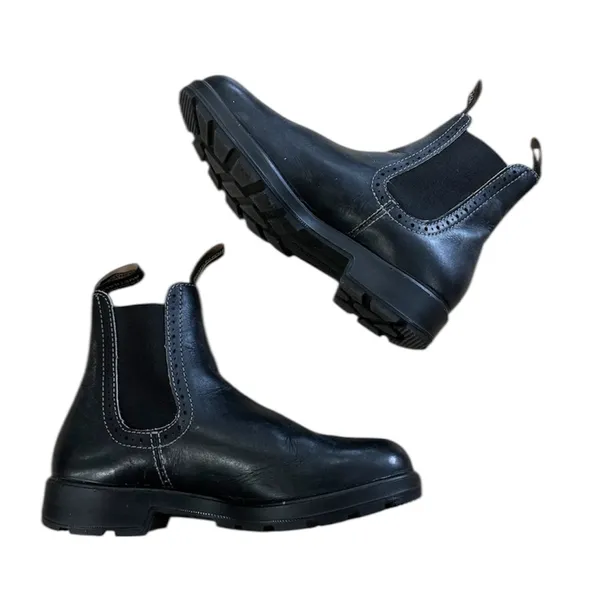 Blundstone #1448 in Voltan black ankle boots - Image 6