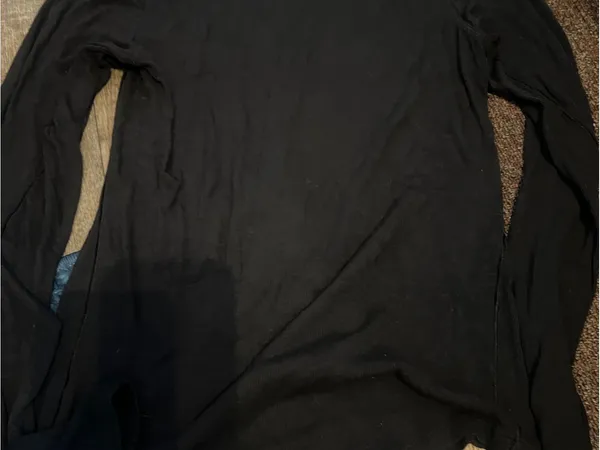 Lululemon Black Long Sleeve Women's Top - Image 6