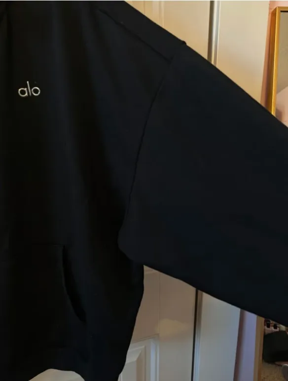 Alo Yoga Accolade Hoodie - Image 4