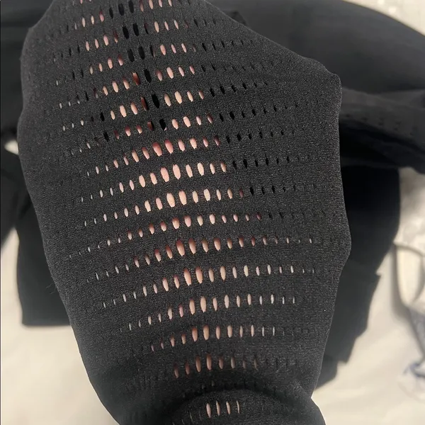Fabletics SculptKnit Black Set Top and Leggings size XS Preowned - Image 5