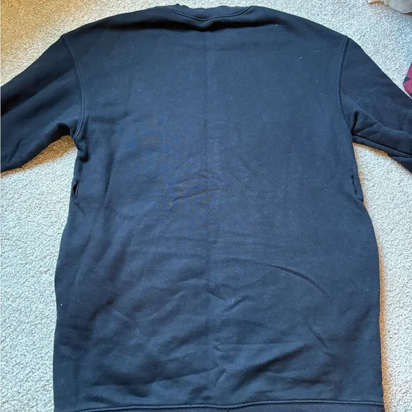Alo Yoga Crewneck - Image 4