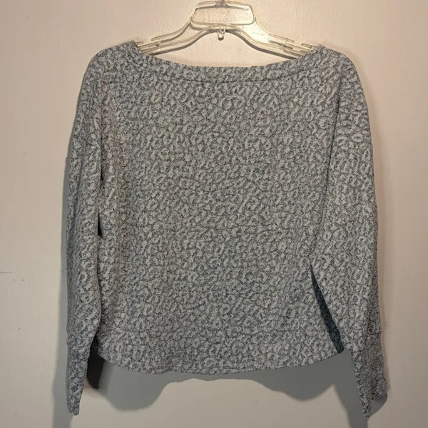 Saturday Sunday for Anthropologie Grey White Print Boxy Crop Sweater Top Size M - Image 3