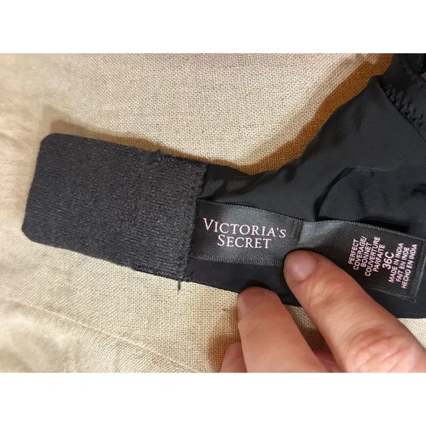 Victoria's Secret Black Perfect Coverage Bra 36C Smooth Underwire T-Shirt Basic - Image 7