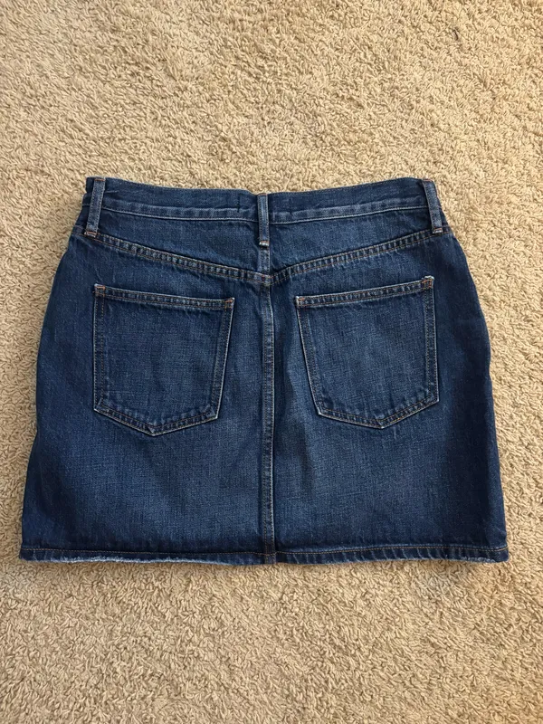 Gap Dark Wash Denim Skirt - Image 2