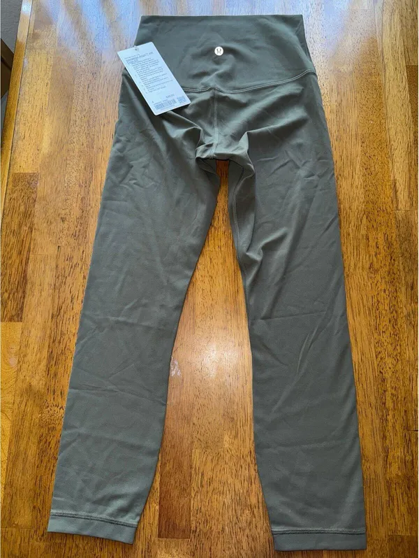 Lululemon Align High Rise 23” Army Green Size 4 NWT - Image 2