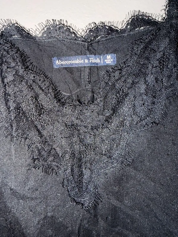 Abercrombie & Fitch Black Lace-Trim Camisole - Image 4