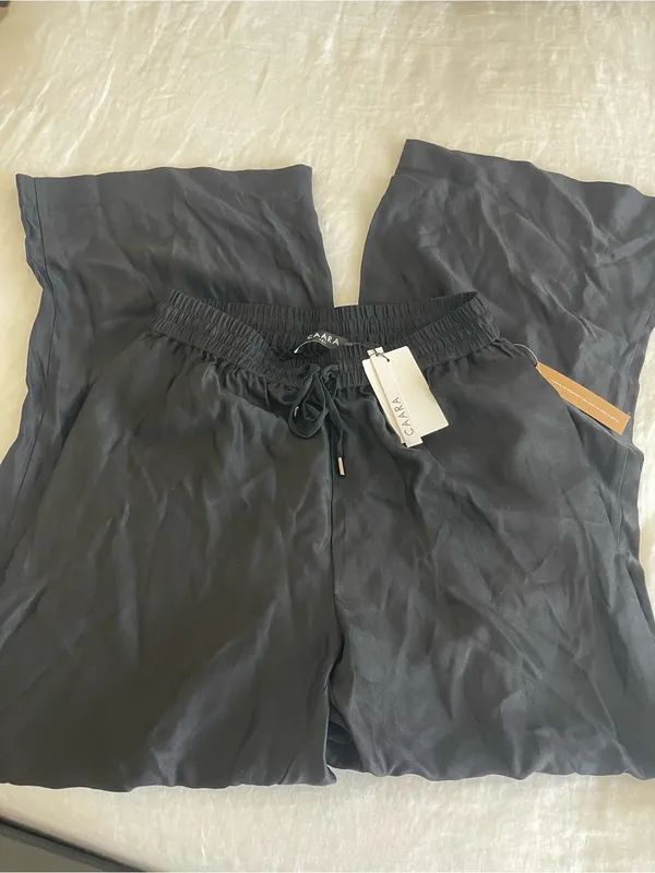 NWT CAARA Harmony Pant size 6 Black drawstring Few Moda Theory - Image 5