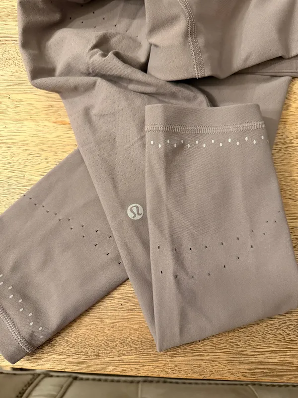 Lululemon leggings  - Image 2
