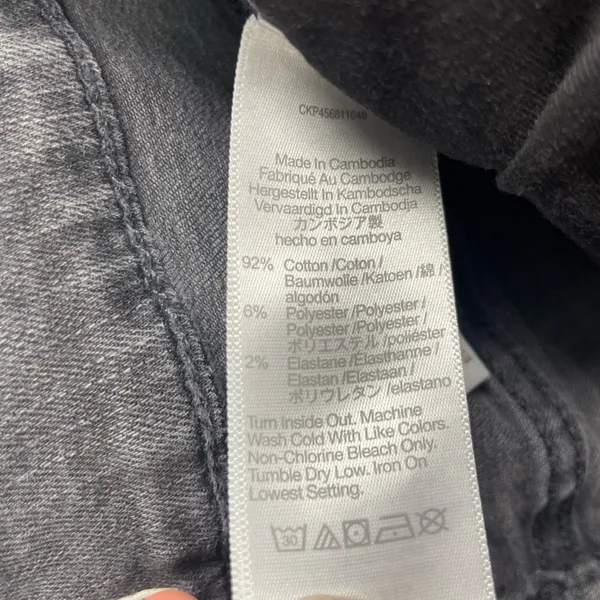 Madewell Washed Gray Stovepipe Raw Hem Cropped‎ Jeans - Image 8