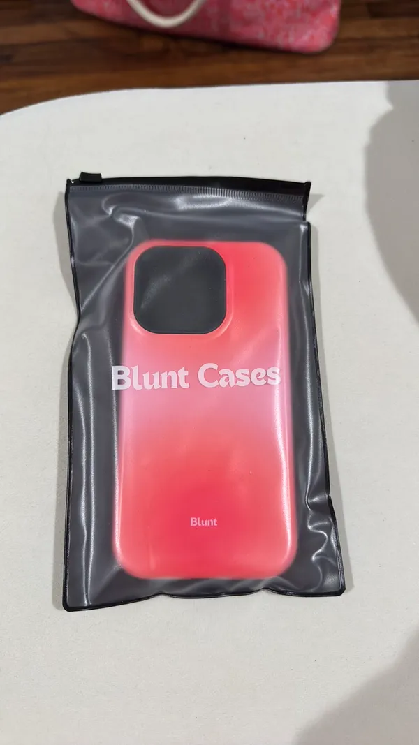 Blunt phone case 15 pro Red - Image 2