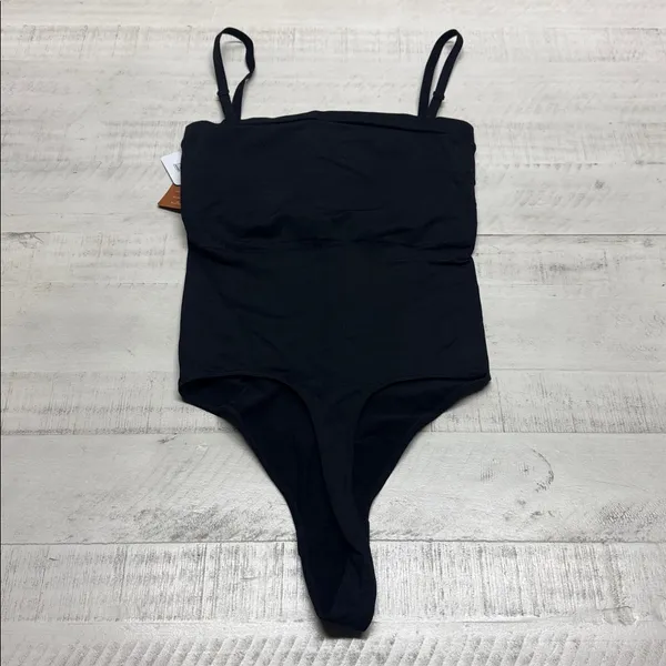 Lover-Beauty Shapewear Tummy Control Strapless Bodysuit Seamless Thong - Image 5