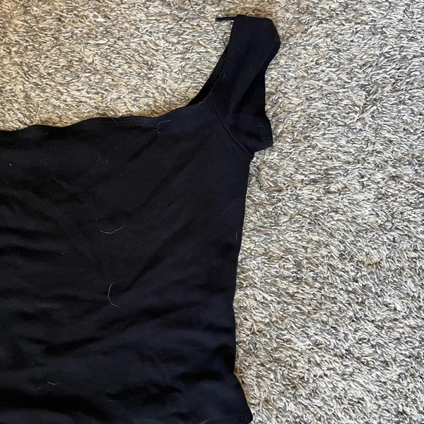Garage Off the Shoulder Black Women's Top - Image 2