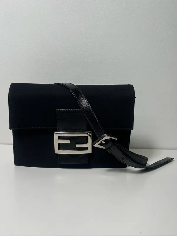 Fendi FF Logo Black Canvas Zucca Baguette Shoulder Flap Crossbody Bag Clutch - Image 5
