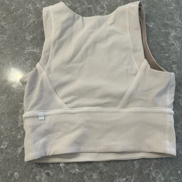 Lululemon sports bra cream nwot size 8 - Image 2