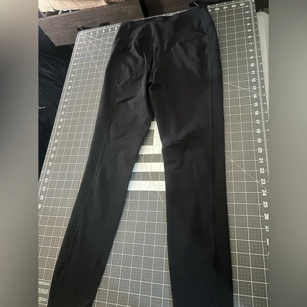Nike Classic Black Leggings - Image 9