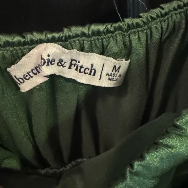 Abercrombie Medium Green Smocked Satin Slit Maxi Dress Wedding Guest Elegant - Image 3