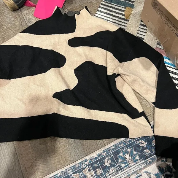 Cider large‎ sweater - Image 3
