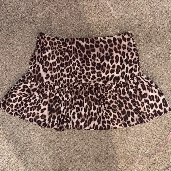 So Me Leopard bubble Print Skater Skirt/Skort LG - Image 10