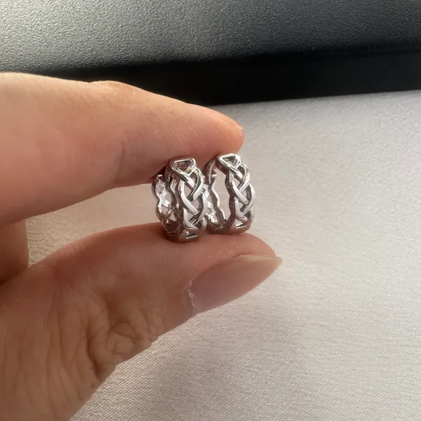 Small Silver Hoop Earrings for Men Women Streetwear Unisex Style - Image 6