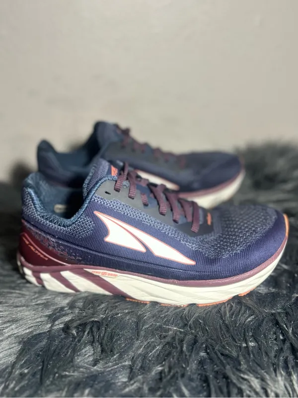 Altra Torin 4 Plush Road-Running Sneakers Navy Size 9 - Image 5