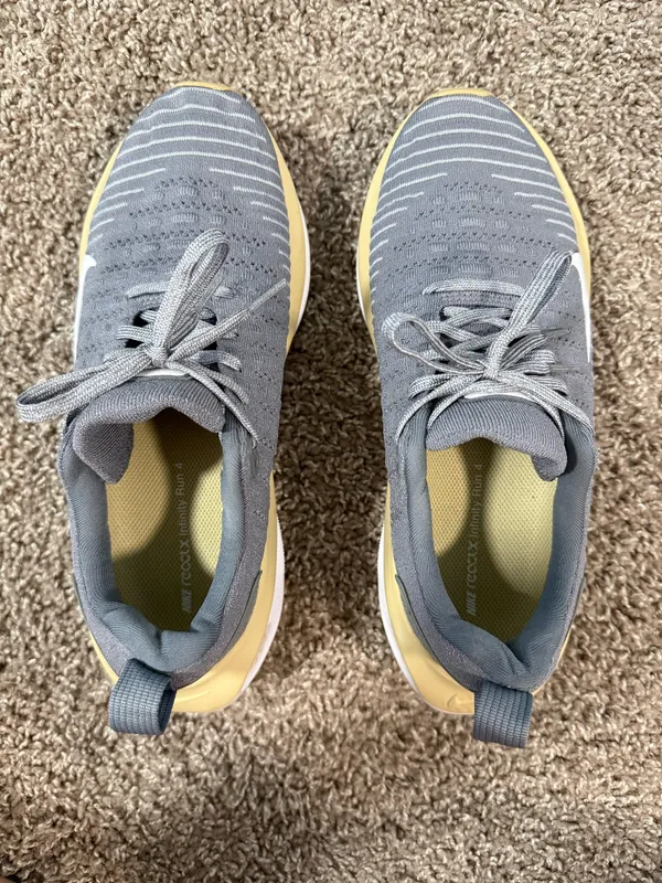 Nike Running Shoes - Image 4
