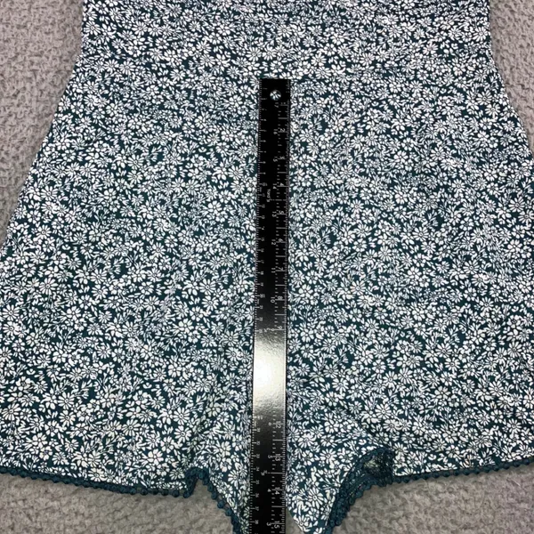Blue Rain Shorts Romper Women M Teal Floral Bell Sleeve Crochet Boho Cottage‎ - Image 9