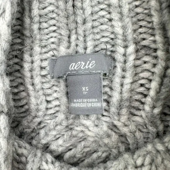 Aerie Womens XS Gray Cable‎ Knit Mock Neck Pullover Sweater Casual Warm Cozy - Image 3