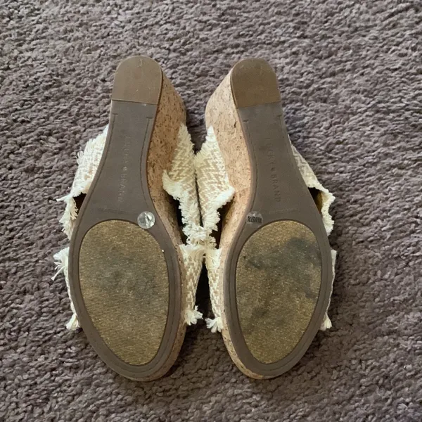 Lucky Brand Beige wedge - Image 3