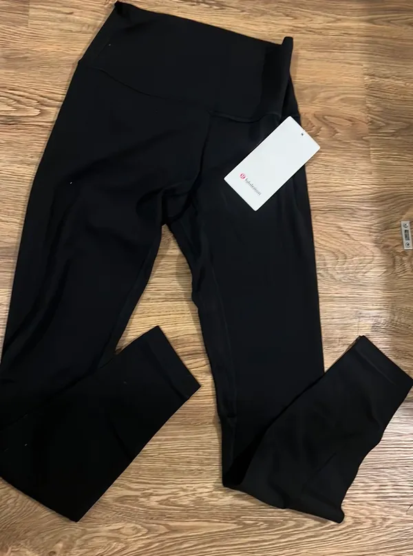 Lululemon 28” Align Leggings - Image 4
