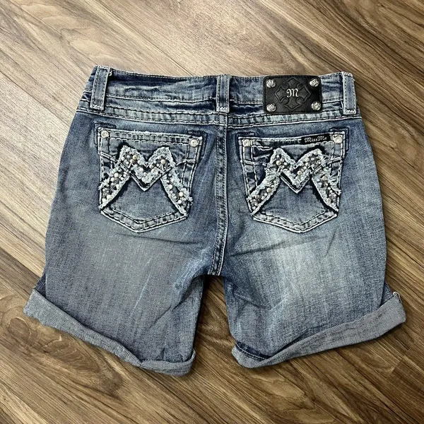 Miss Me Size 27 Boyfriend Shorts Mid Rise Cuff Stretch Rhinestone Stud Pockets - Image 15