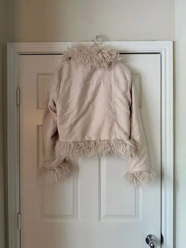 Love Tree Tan Furry Trim Jacket - Image 6