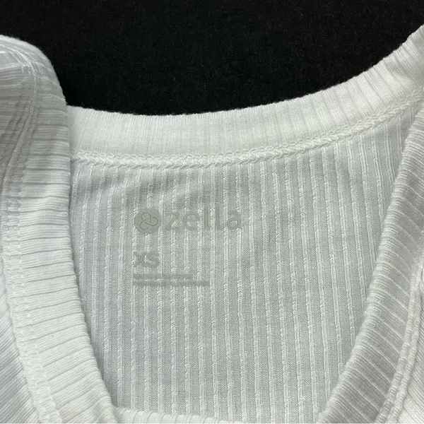 Zella White‎ Ribbed Tank Top Womens Size XS Extra Small Athletic Layer NEW *FLAW - Image 2