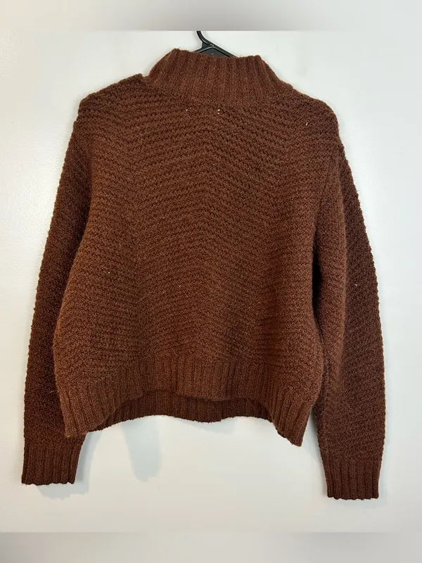NWT Old Navy Wool Alpaca Blend Brown Chunky Knit Crop Mock Neck Sweater Large - Image 9